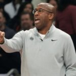 knicks’-mike-brown-returns-to-scene-of-his-unceremonious-firing