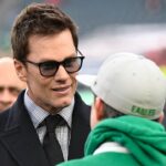 tom-brady-talks-aaron-rodgers’-possible-retirement,-improving-in-broadcast-booth