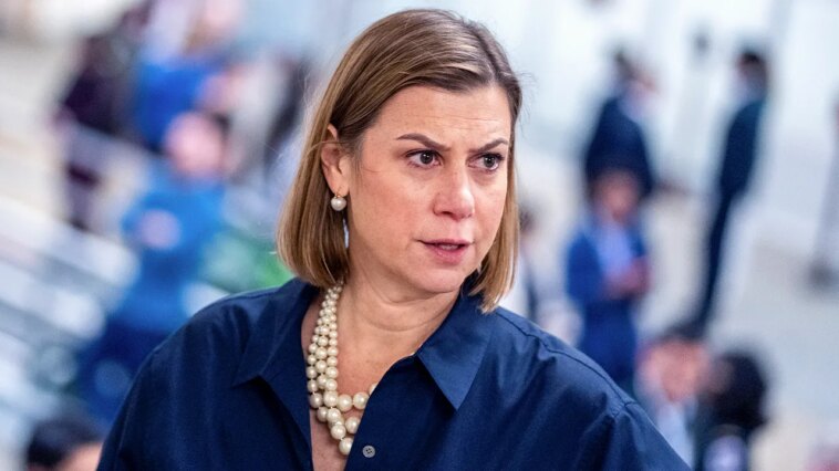 dem-senator-says-she’s-under-federal-investigation-over-‘unlawful-orders’-video