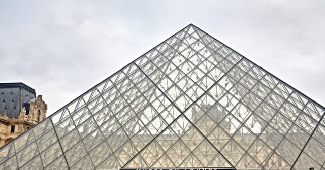 papers-please!-louvre-joins-other-french-museums-in-entry-fee-hikes-for-non-europeans