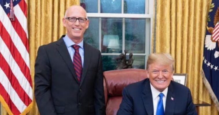 people-magazine-smears-scott-adams-as-‘disgraced’-after-pro-trump-dilbert-creator-dies-of-cancer