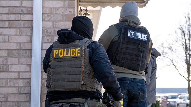 people-filming-ice-raids-are-being-used-as-‘tools’-by-trump-administration,-ms-now-reporter-claims