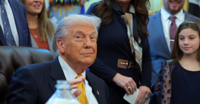 trump-signs-law-to-bring-2%-and-whole-milk-back-to-schools