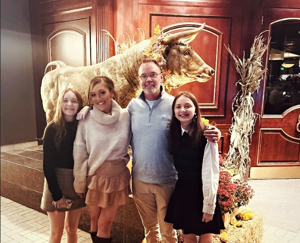 judge’s-conduct-in-“we-build-the-wall”-case-draws-scrutiny-after-timothy-shea-conviction-–-tim’s-family-speaks-out-(video)