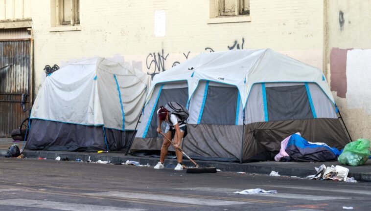homeless-encampment-at-center-of-health-alert-over-rat-borne-disease