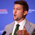 florida’s-ag-dunks-on-minnesota-by-sharing-arrest-photo-of-woman-accused-of-hitting-ice-agent:-‘we-don’t-put-up-with-this’