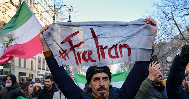 ‘rats-fleeing-the-ship’:-iran’s-ruling-elites-‘frantically-wiring’-millions-abroad,-bessent-says,-as-new-sanctions-hit