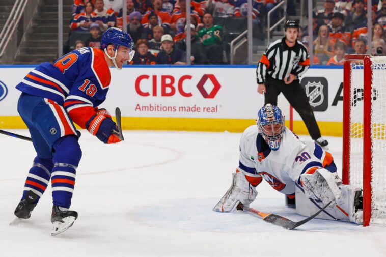 ilya-sorokin’s-prowess-powers-islanders-to-strong-road-win-over-oilers