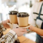 why-americans-can’t-stop-coming-back-for-coffee,-even-as-dining-budgets-tighten