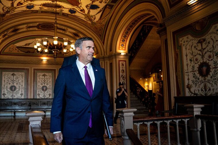 cia-director-meets-with-venezuela’s-interim-leader-as-us.-shifts-policy