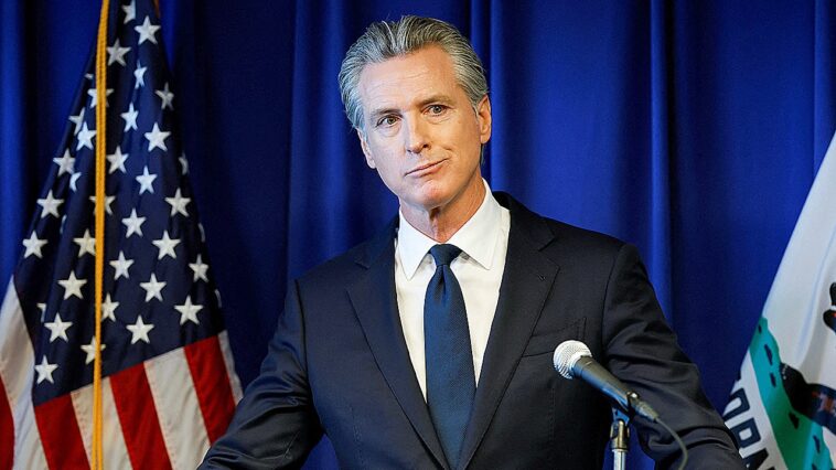 gavin-newsom-walks-back-claim-minnesota-ice-operations-were-‘state-sponsored-terrorism’