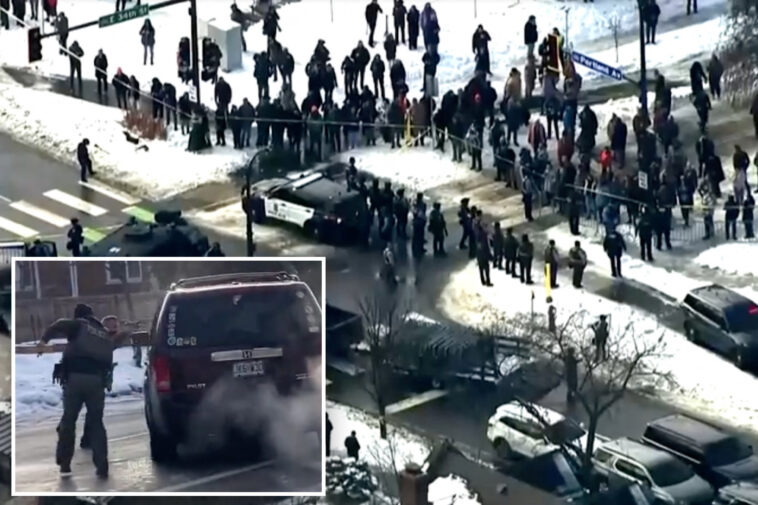 cops-frantically-begged-for-help-with-‘hostile’-protesters-after-renee-nicole-good-shooting:-‘ice-being-surrounded’