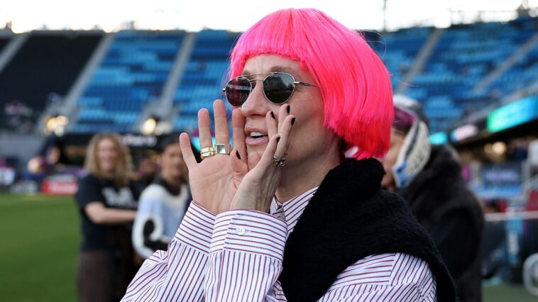 megan-rapinoe-criticizes-trump-admin’s-immigration-enforcement-tactics-after-ice-shooting