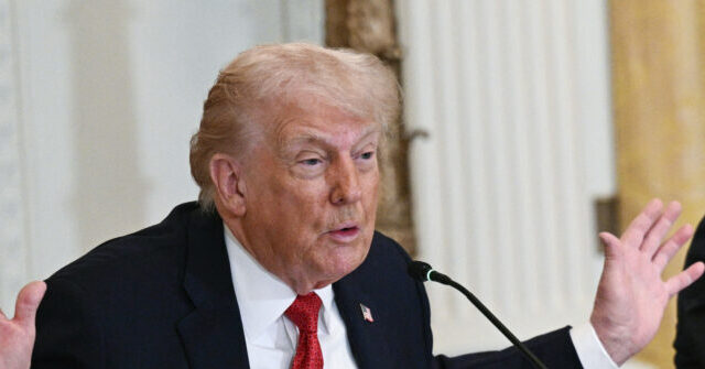 trump-says-he-doesn’t-want-to-lose-hassett-to-the-fed