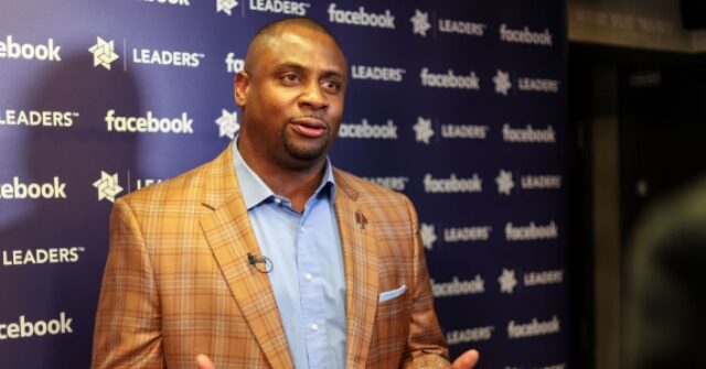 nfl-exec.-vp-troy-vincent-‘embarrassed’-by-america’s-‘global-reputation,’-stays-in-hotel-room-when-abroad