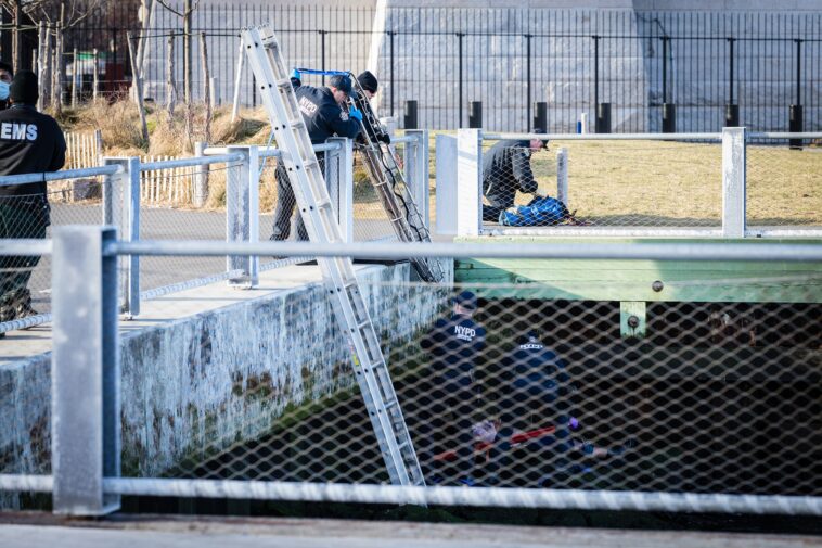 girl,-13,-jumped-off-brooklyn-bridge-after-years-of-nyc-child-welfare-officials-failing-her:-suit