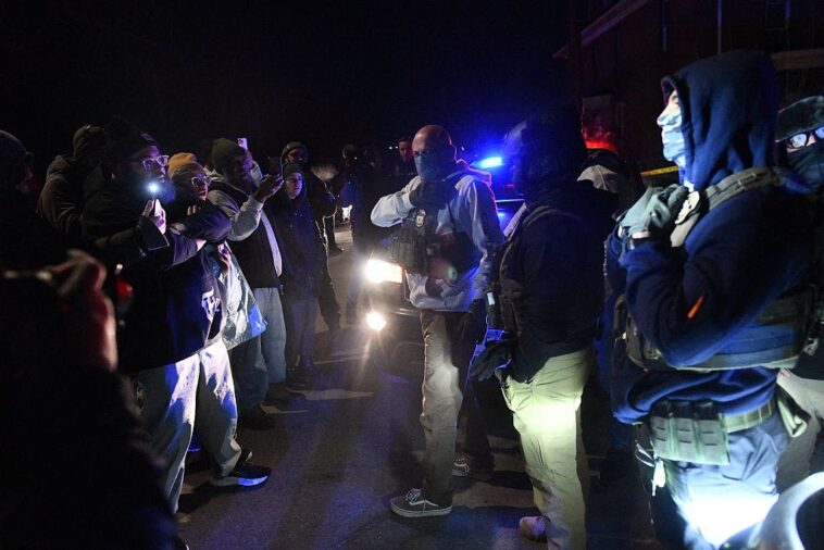 biden-judge-ties-ice’s-hands-in-minneapolis-as-rioting-escalates