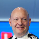 top-cop-at-centre-of-israeli-fan-ban-scandal-walks-away-with-full-pension