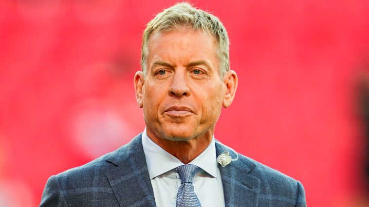 troy-aikman-questions-why-anyone-wants-to-coach-in-the-nfl:-‘tough-job-right-now’