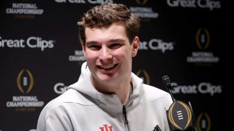 mendoza:-focus-on-hoosiers’-run,-not-homecoming