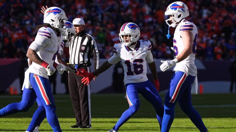 follow-live:-broncos-cash-in-on-takeaway-with-nix-to-crum-td-pass