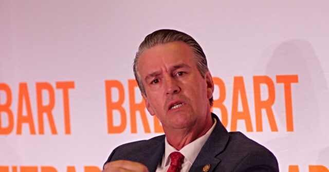 trump-backs-barry-moore-in-race-for-alabama’s-open-senate-seat