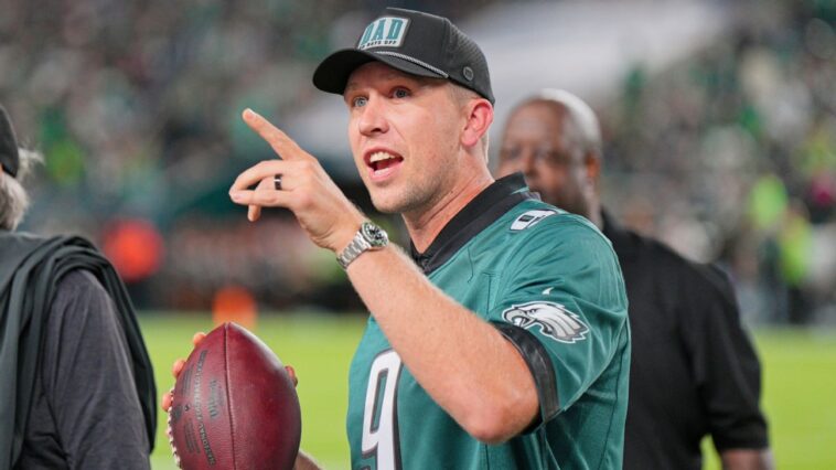 nick-foles’-message-to-broncos-fans:-pats-‘struggle-against-backup-qbs’