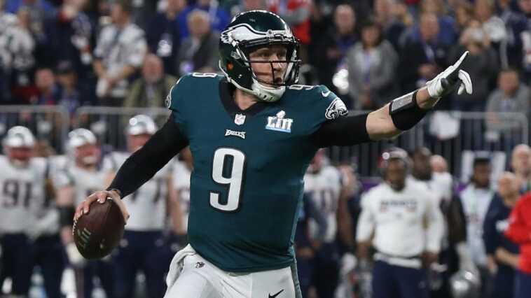 super-bowl-champ-nick-foles-takes-swipe-at-patriots-as-broncos-set-to-start-backup-qb-in-afc-title-game