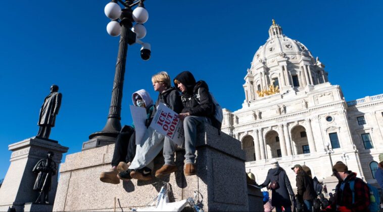 experts-warn-minnesota-school-closures-after-ice-shooting-will-harm-kids-for-‘political-points’