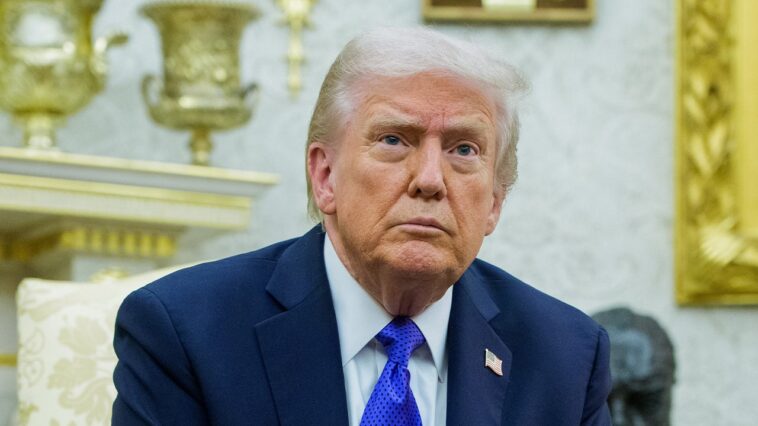 white-house-urges-‘cooler-heads-to-prevail’-as-eu-fires-back-on-trump-tariffs-over-greenland