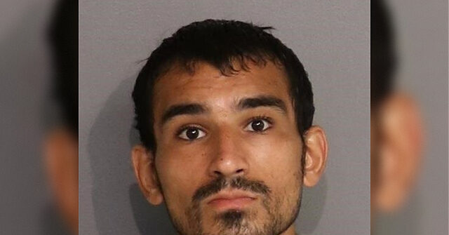 florida:-suspect-arrested-in-‘cold-blooded’-triple-shooting