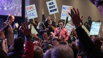 pentecostal-church-doesn’t-notice-riot-is-occurring