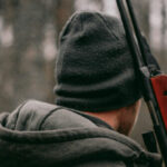 watch-—-st.-paul:-man-with-rifle-stands-guard-‘after-ice-sightings’