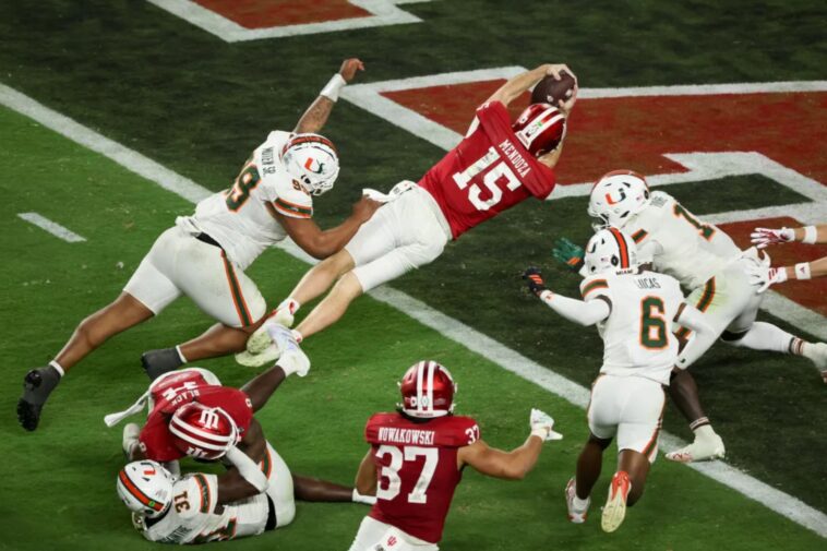 indiana-caps-off-perfect-season-with-cfp-national-championship-win-over-miami