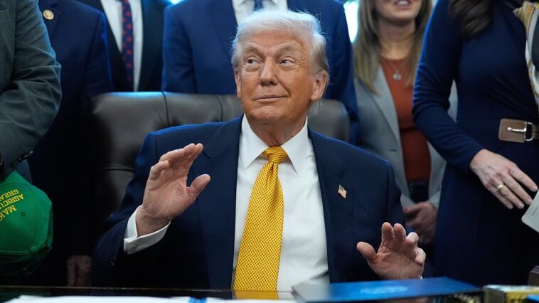 lee-carter:-trump’s-approval-ratings-reveal-what-legacy-media-refuses-to-see