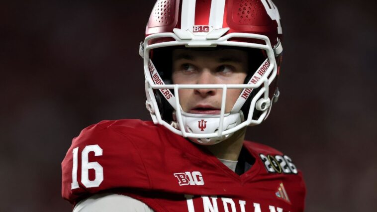 sources:-mendoza’s-brother-to-transfer-from-iu