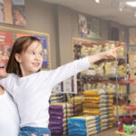 ‘daddy,-can-i-get-a-bird?’-says-daughter-to-dad-who’s-about-to-make-a-very-big-mistake