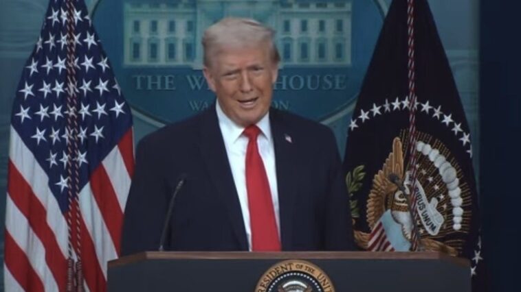 trump-goes-off-on-ilhan-omar-and-somalis:-“the-only-thing-they’re-good-at-is-pirating-ships…-i-don’t-even-think-it’s-a-country!”-(video)