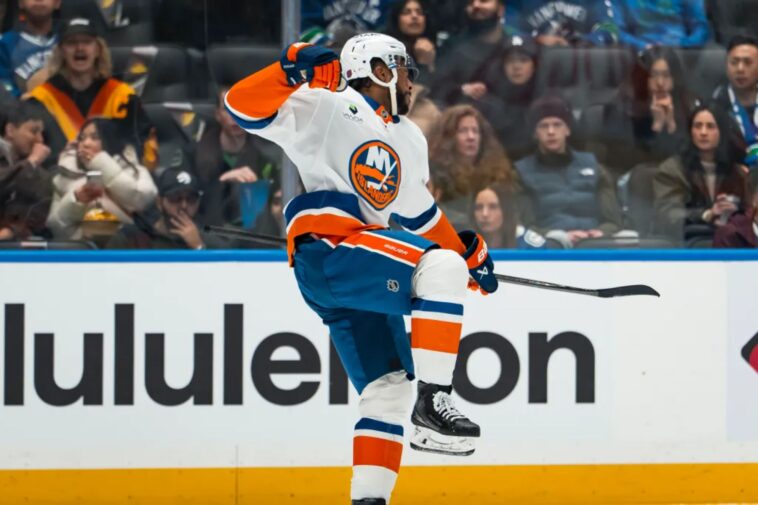 the-surprise-change-at-the-center-of-anthony-duclair’s-red-hot-islanders-stretch