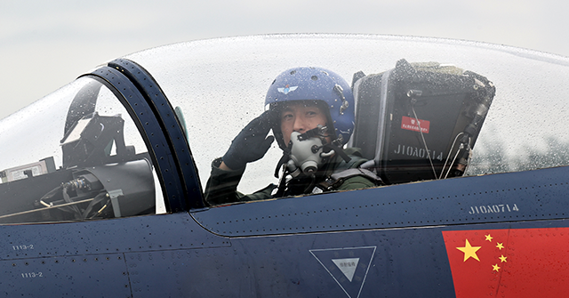 top-secret:-thousands-of-chinese-pilots-are-trained-every-year-in-california-and-arizona,-strengthening-the-ccp’s-military-power