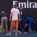 australian-open-match-paused-as-ball-girl-vomits-on-court-amid-‘tough-conditions’