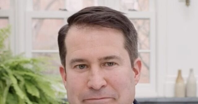 moulton:-greenland-push-makes-me-wonder-if-trump-is-‘getting-senile’