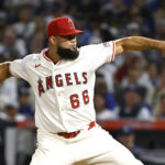 mets-sign-luis-garcia-to-bolster-bullpen