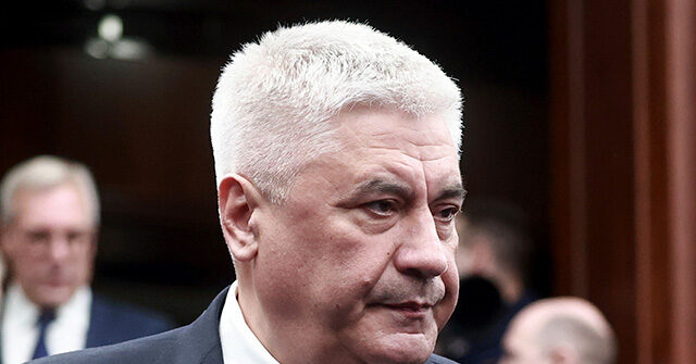 russian-interior-minister-visits-cuba-as-moscow’s-influence-wanes-in-venezuela