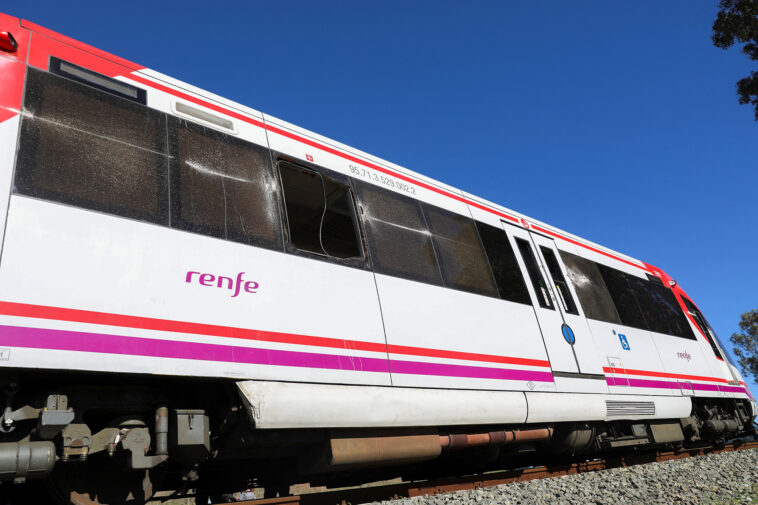 four-injured-after-train-collides-with-crane-in-spain’s-fourth-rail-crash-in-a-week