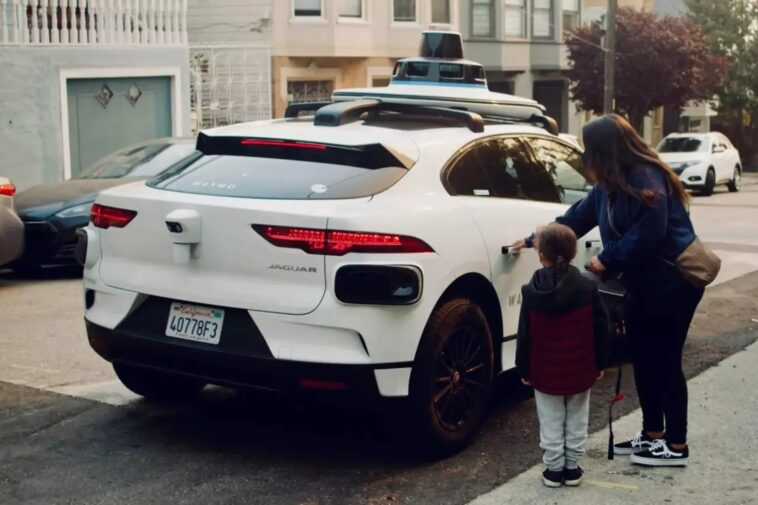 elite-san-francisco-moms-dump-their-kids-in-waymo-robotaxis:-‘it’s-part-of-our-culture’