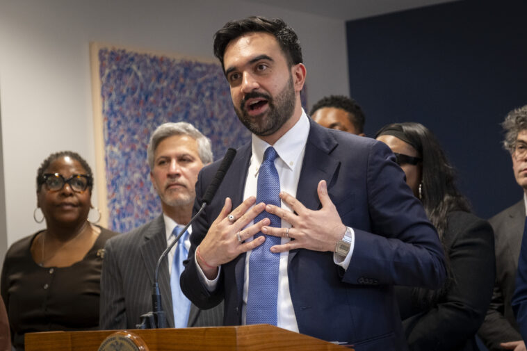 mamdani-stands-by-anti-israeli-activist-mahmoud-khalil,-calls-deportation-‘an-attack’