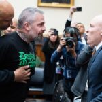 watch-former-dc-police-officer-get-escorted-out-of-jack-smith-hearing-after-fiery-clash