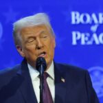 trump-says-a-‘massive’-armada-is-heading-toward-iran