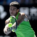 alcaraz-stays-sharp,-sweeps-past-game-moutet